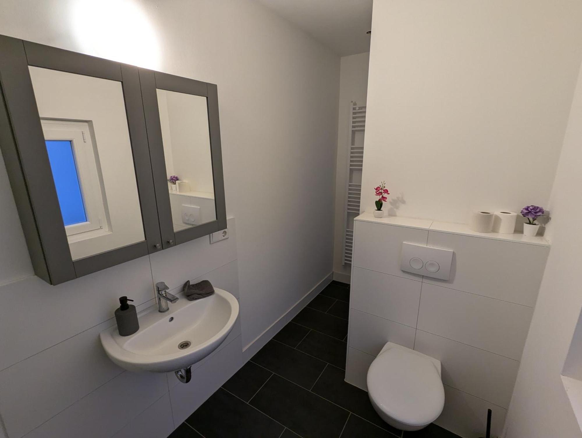 Moderne Wohnung Im Erdgeschoss Mit Terrasse I Ruhige Umgebung Bremerhaven Exteriör bild